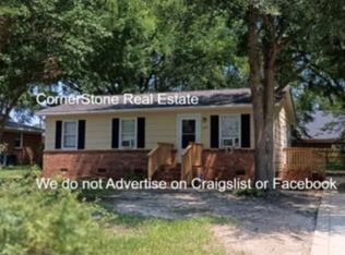 2105 Coinjock Cir, Fayetteville, NC 28304