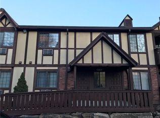 20 Canterbury Rd, Bridgeport, CT 06606