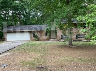 3961 Summit Dr, Douglasville, GA 30135