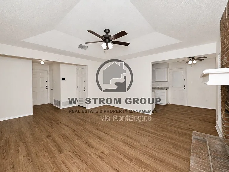 3501 Wentworth Dr — Photo 5