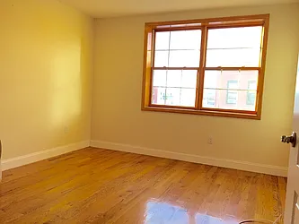 Rented by NY Space Finders Inc.