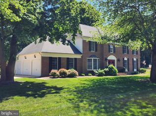 129 Burning Tree Rd, Dover, DE 19904