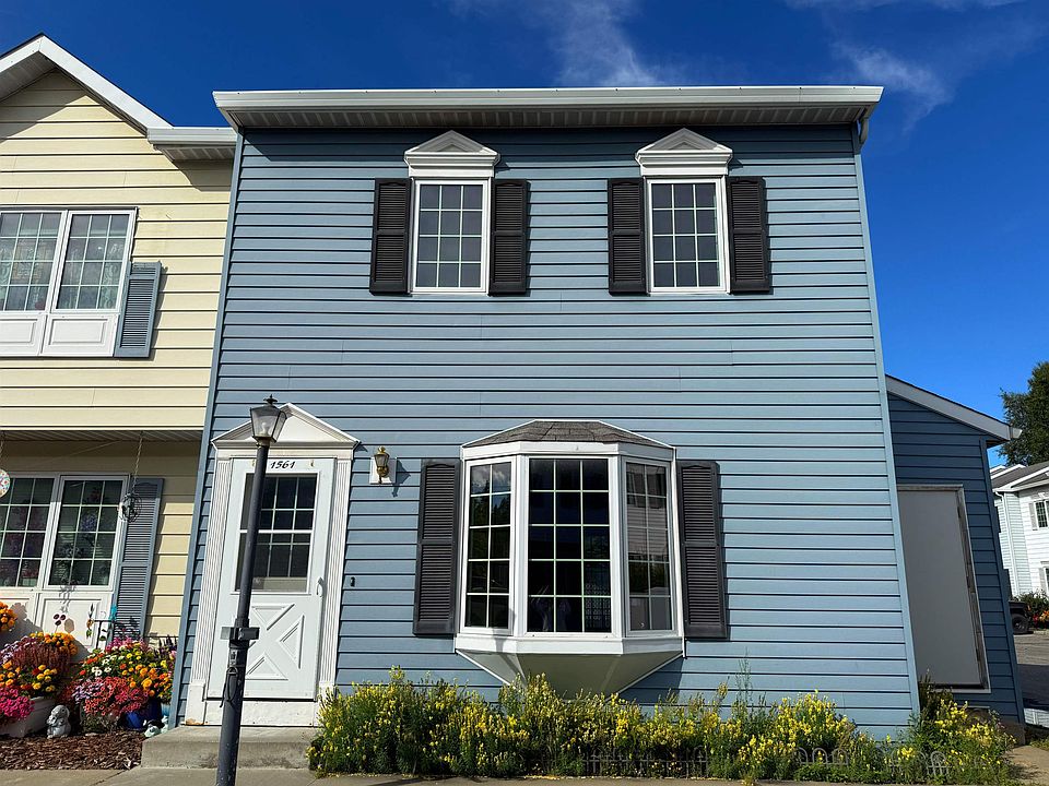 1st image of 1561 Gillam Way
