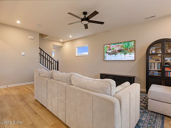 5th image of 132 Bushel Way