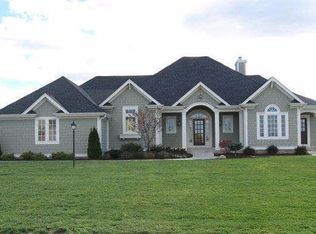 6517 Blue River Way, Racine, WI 53402