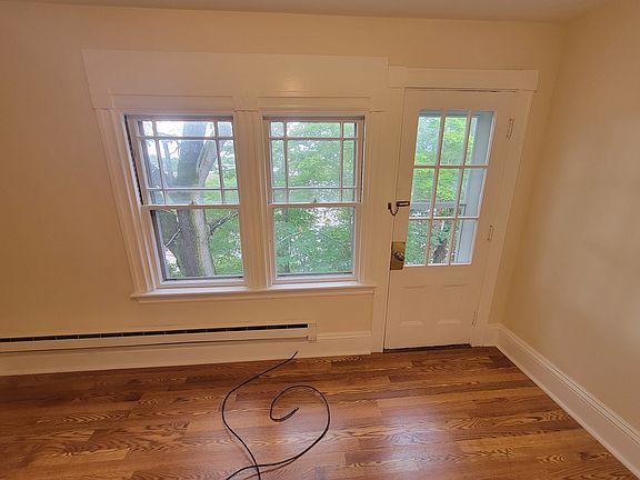 5th image of 130 Cummins Hwy Floor 3