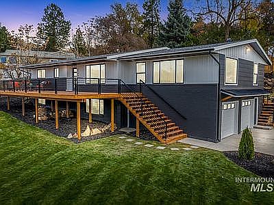 2nd image of 2746 E Starlington Dr