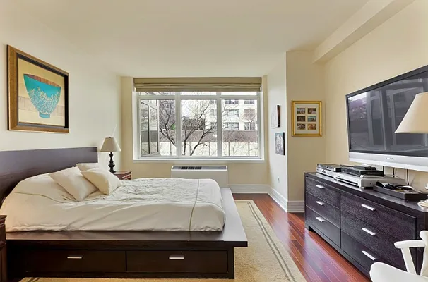 Sold by City Wide Apartments | media 12