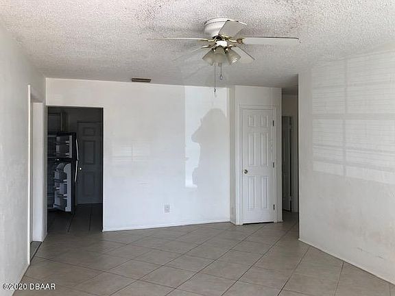 3rd image of 23 Seaview Dr