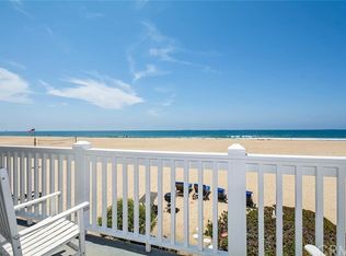 23 A Surfside Ave, Surfside, CA 90743