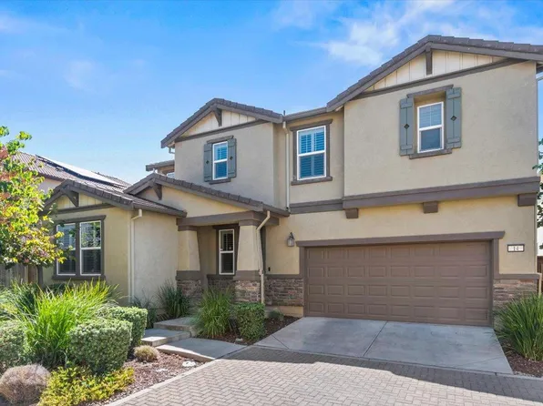 14 Cliff Breeze Pl, Sacramento, CA 95835