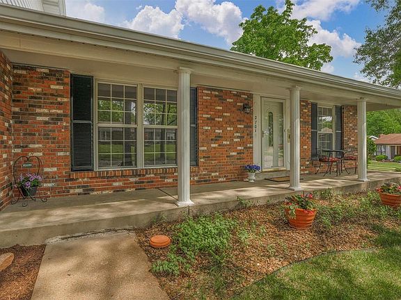 4th image of 2701 Gladwood Dr