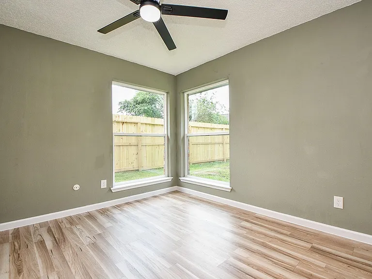 17022 Quail Park Dr — Photo 19