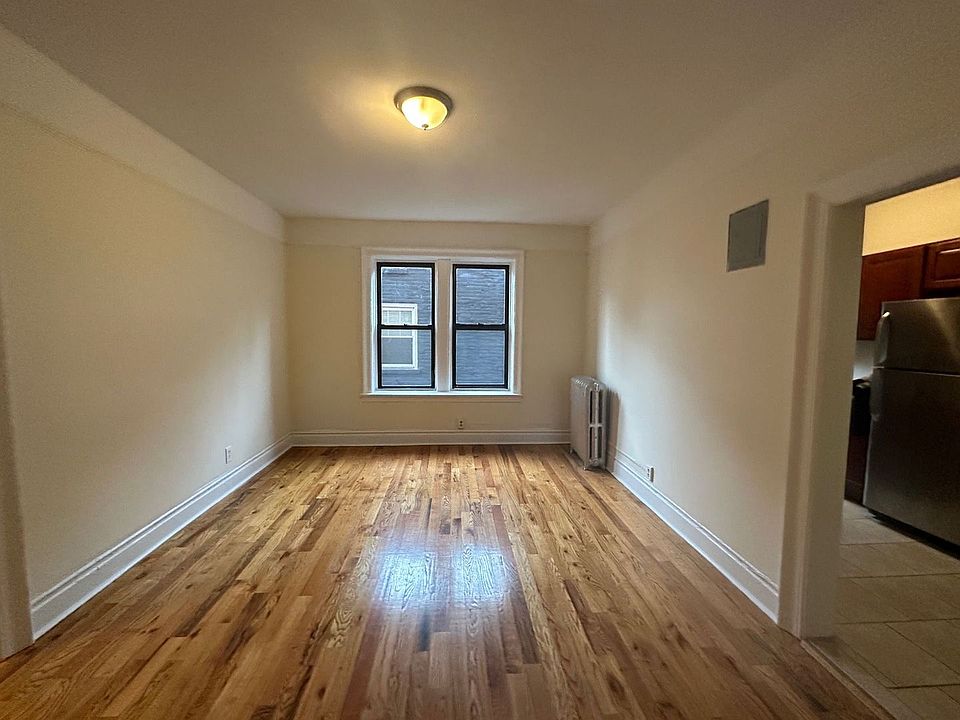 1st image of 320 Fairmount Ave APT 205
