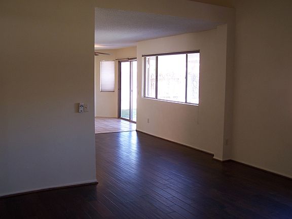 5th image of 1041 E Avenue J3