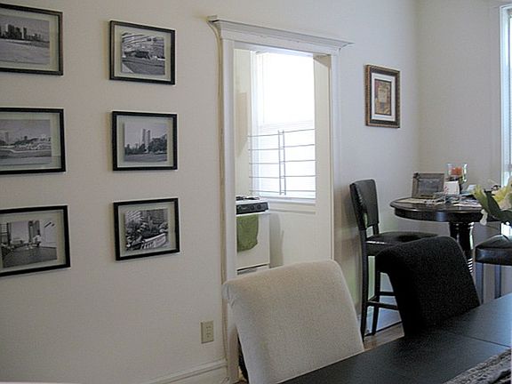 4th image of 4615-33 N Damen Ave #4629-1