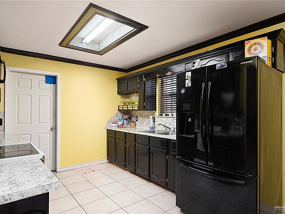 5th image of 3501 N Amaretto Dr