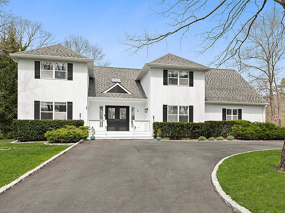 4th image of 5 Jeffrey Ln