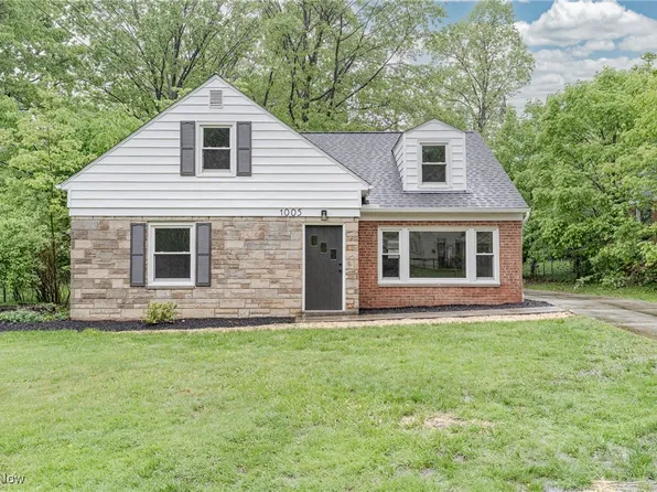 1005 Renfield Rd, Cleveland Heights, OH 44121