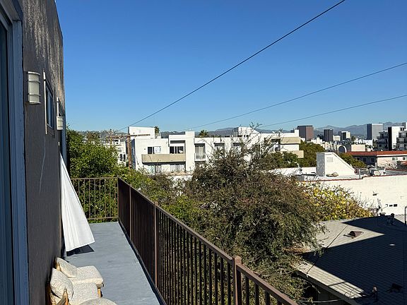 5th image of 1512 S Wooster St APT 203