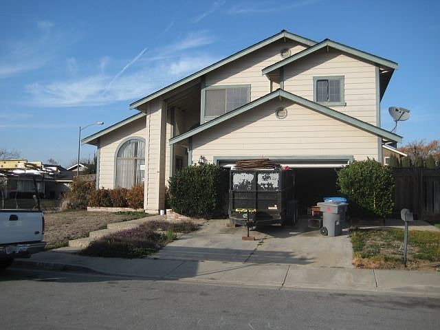 1st image of 1249 Willow Ct