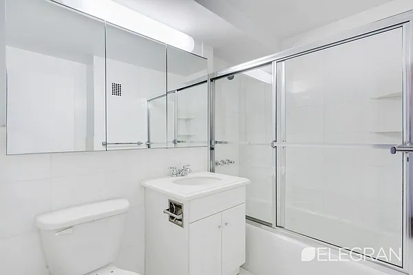 Rented by (Legacy) Elegran | media 23