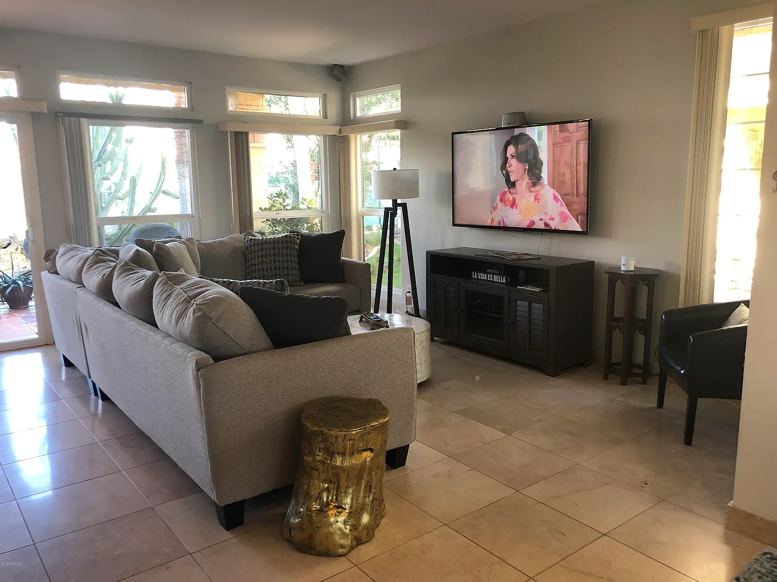 2 bed, 1136 sqft, $6,000 — Photo 3