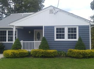 25 Cardinal Ave, Villas, NJ 08251