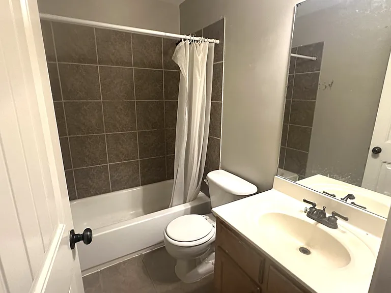 40 Green Willow Dr — Photo 16