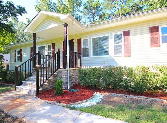 3rd image of 8306 Viola Dr