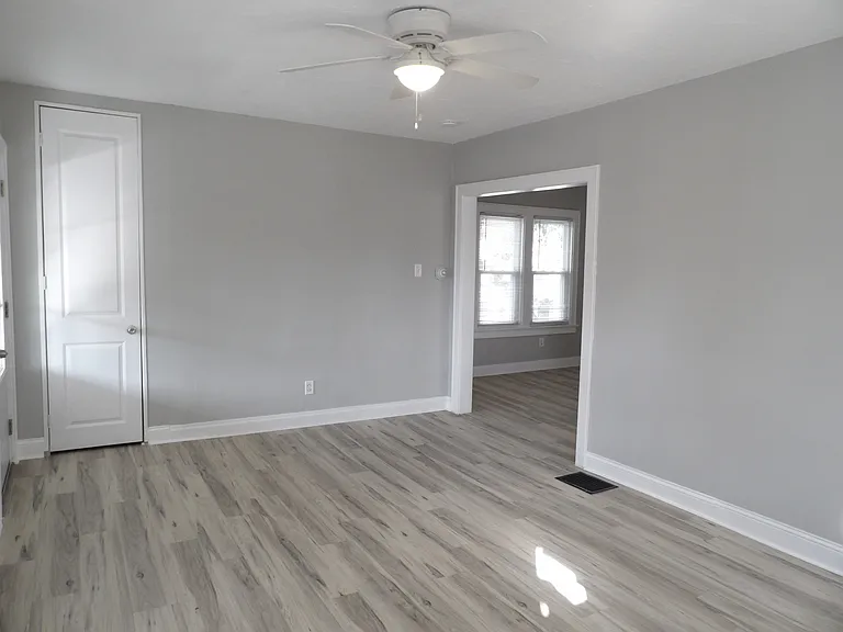 1734 Bruck St #1732 — Photo 8