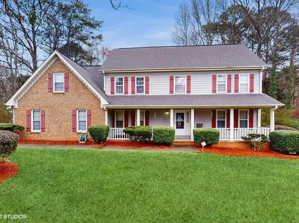 3242 Inns Brook Way, Snellville, GA 30039