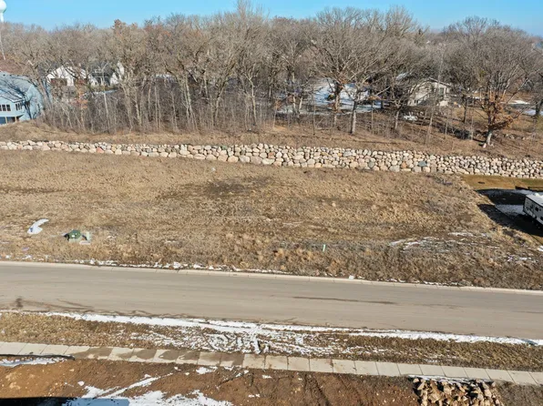 27231 Petes Hill Trl, Elko New Market, MN 55020