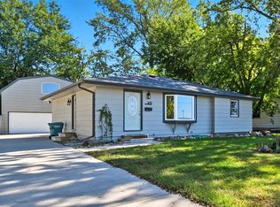 425 SW State St, Ankeny, IA 50023