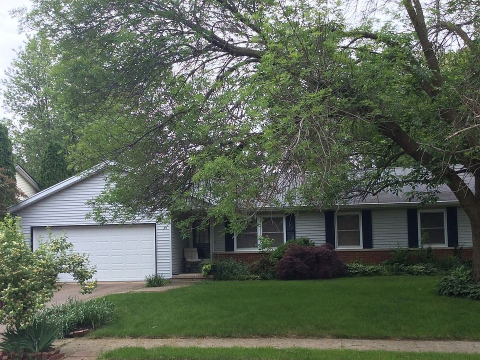 1st image of 2915 Browning St