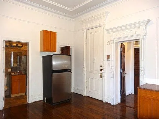 Rented by Avenue Sotheby's International Realty | media 1