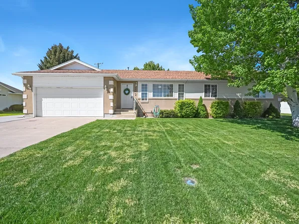 335 E Valley View Dr, Preston, ID 83263