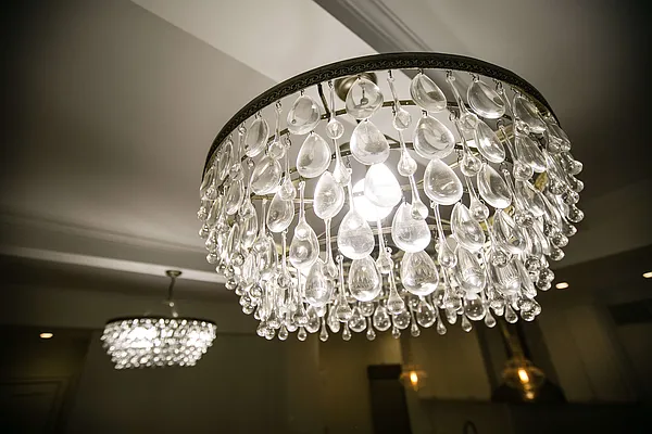 Sold by Roxann Realty LLC | media 16