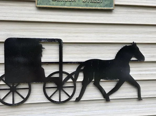 137 Barlen Street, Farmington, ME 04938