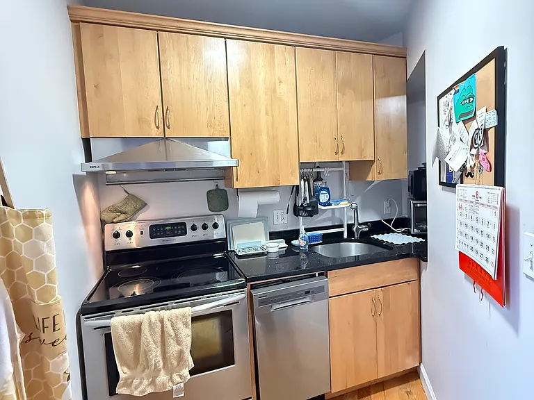 56 Beach St #2 — Photo 7