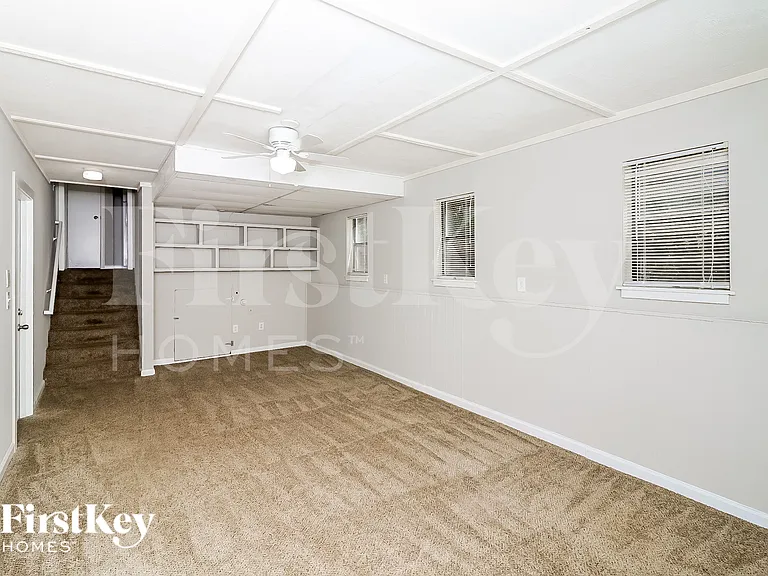 3201 Delhi Dr — Photo 11