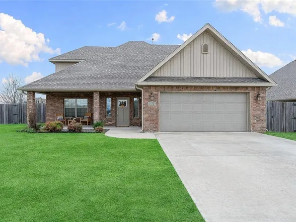 4290 Sussex Cv, Springdale, AR 72762