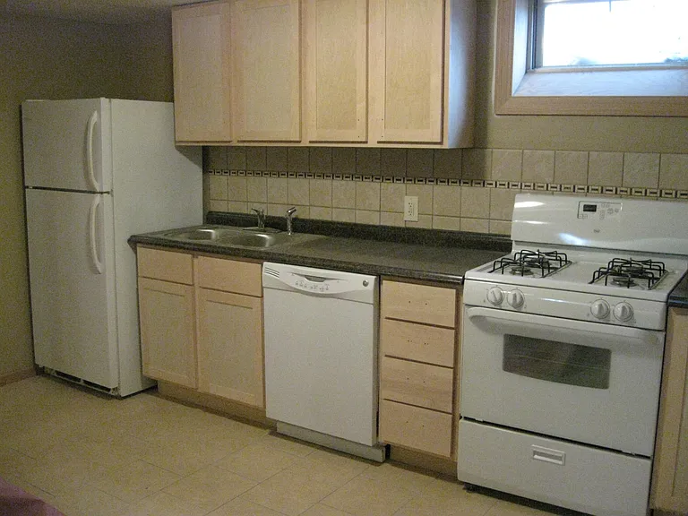 2701 Delaware St SE #4 — Photo 3