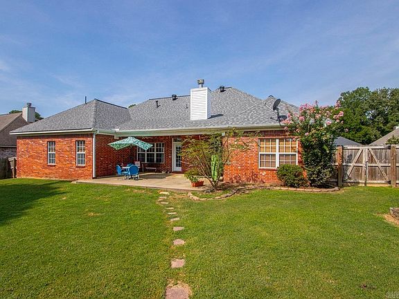 5th image of 2212 Defoe Cir