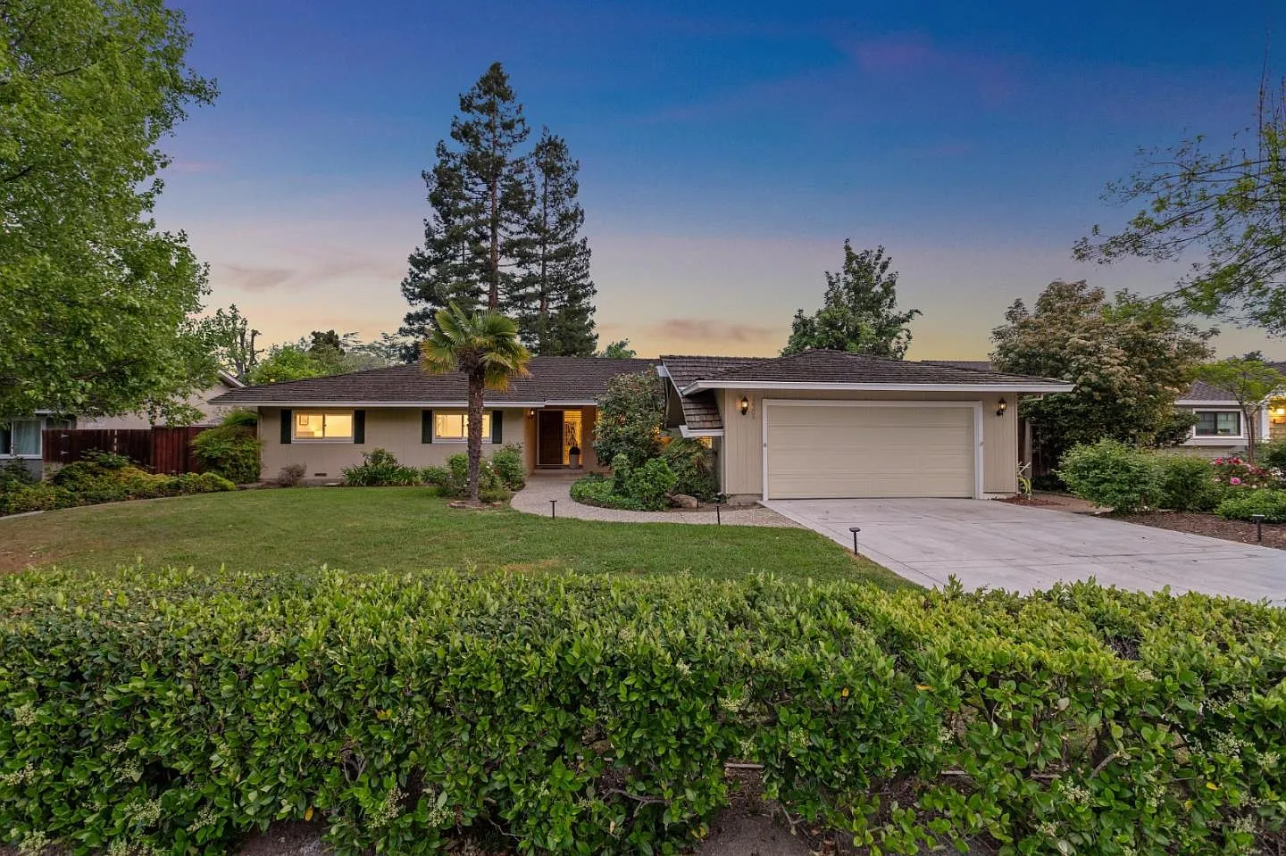 12304 Saratoga Creek Dr photo 1