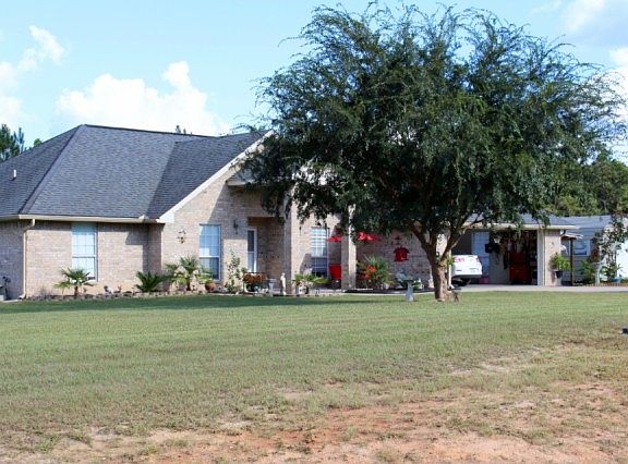 5th image of 130 Tracie Dr