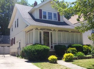 2711 Roanoke Ave, Cleveland, OH 44109