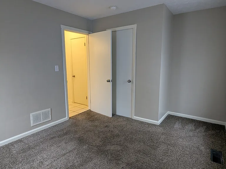 1545 & 1547 Tod Ave NW #1547 — Photo 8