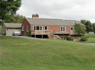 150 N Spring Valley Rd, Canonsburg, PA 15317