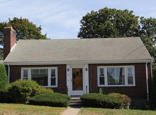 70 Willow St, Waltham, MA 02453